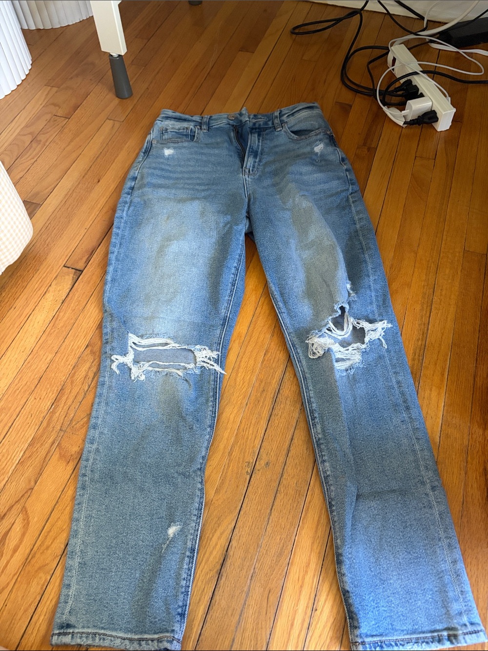 Women’s AEO Stretch Mom Jeans